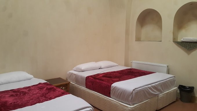 بومگردی شهرزاد در بلوار بسیج یزد - اتاق 3	-1