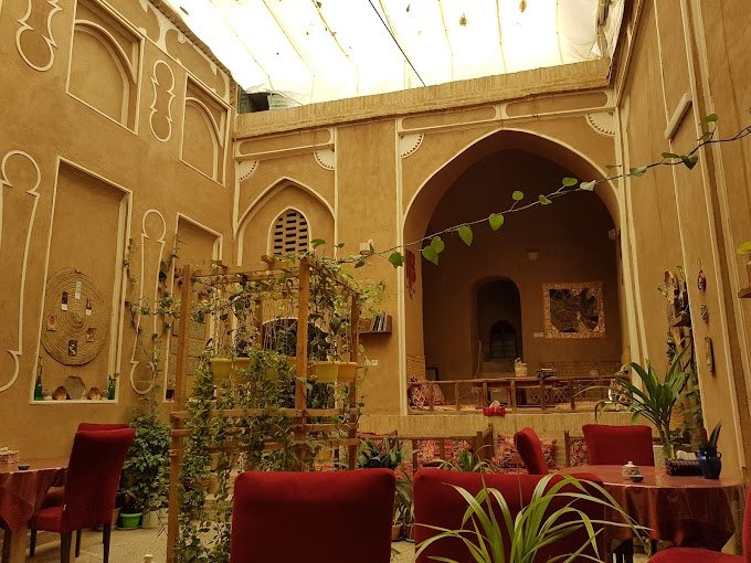 بومگردی شهرزاد در بلوار بسیج یزد - اتاق 3	-8