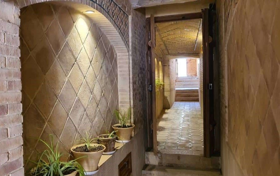 بومگردی والاد در شیراز - اتاق خان عمو-4