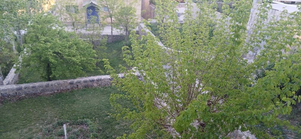 ویلا دوخواب در چادگان - داخل دهکده-9