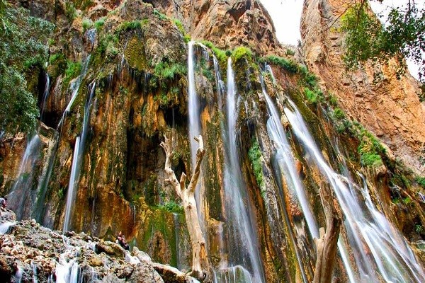 A trip to the living nature of Shiraz Abshar Margun